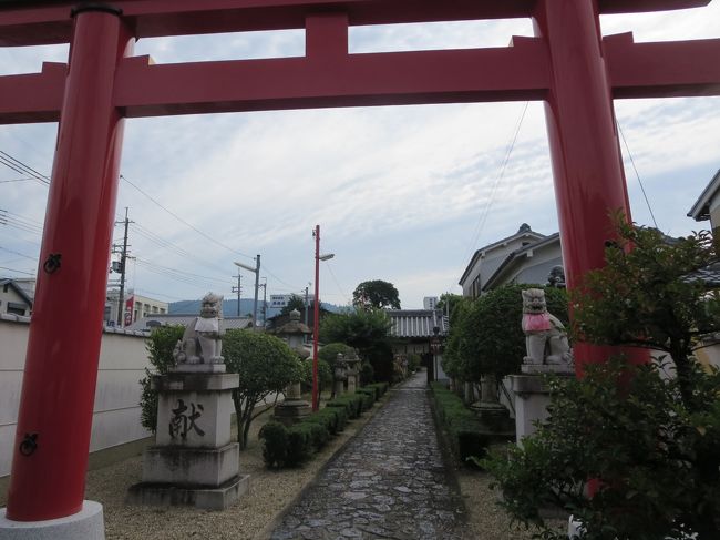 私が通ってる病院は、ならまちから歩いていける距離にあります♪<br />環境バッチリ！<br />主治医の先生（若くておもしろい）も大好きだし、病院に行くのはちっとも苦になりません(*^_^*)<br /><br />いつも、帰りに母と買い物に行くので、２人でいつも行きます。<br /><br />「３時間もあるし、ならまち歩こうか？！」<br /><br />という事で、まずは近くの崇徳天皇社にやってきました♪