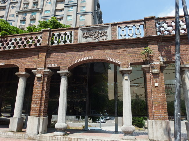 なんかそれっぽい（老街っぽい）雰囲気になります。