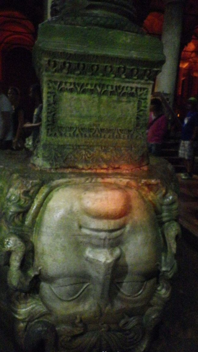 メドゥーサの首