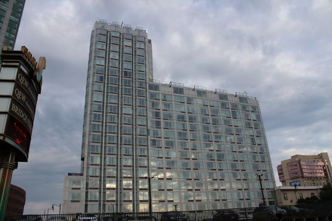 カナダ3都市 ナイアガラ、バンフ、バンクーバー 大自然の景観に