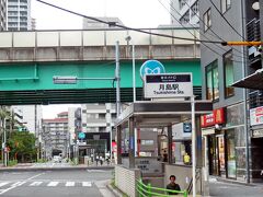 今日は、曇りの一日です。
10時過ぎに月島駅について、最初に１時間ほど月島・佃島を散策します。