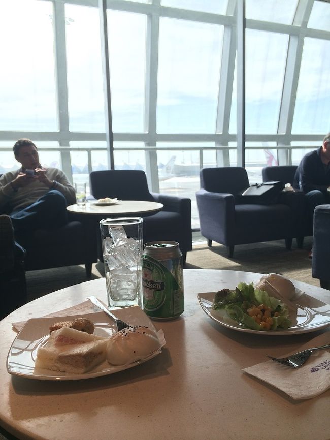 今日は、ちょと出国します。