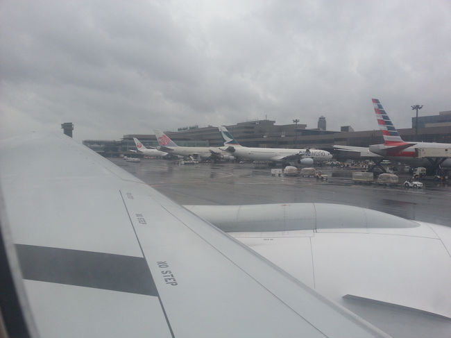 予定時刻より遅く飛んで早く着く。<br />何で？(^o^)