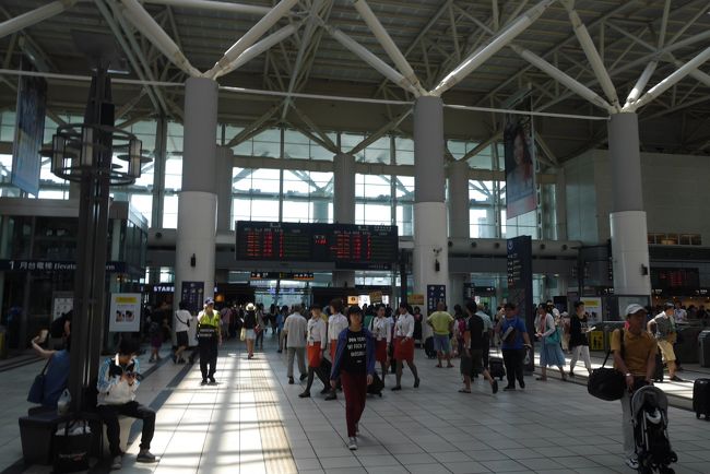 1130発142列車で台中1212着