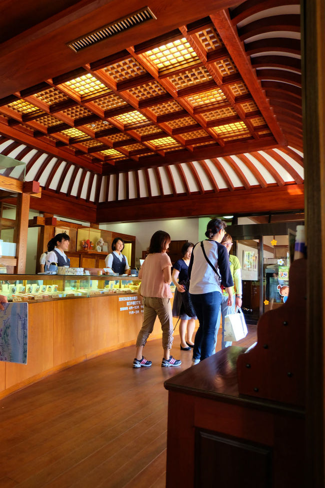 店内<br /><br />　蔵を活用した　外郎博物館は　一見の価値あり<br /><br />　　撮影禁止。。なので、写真は有りません。