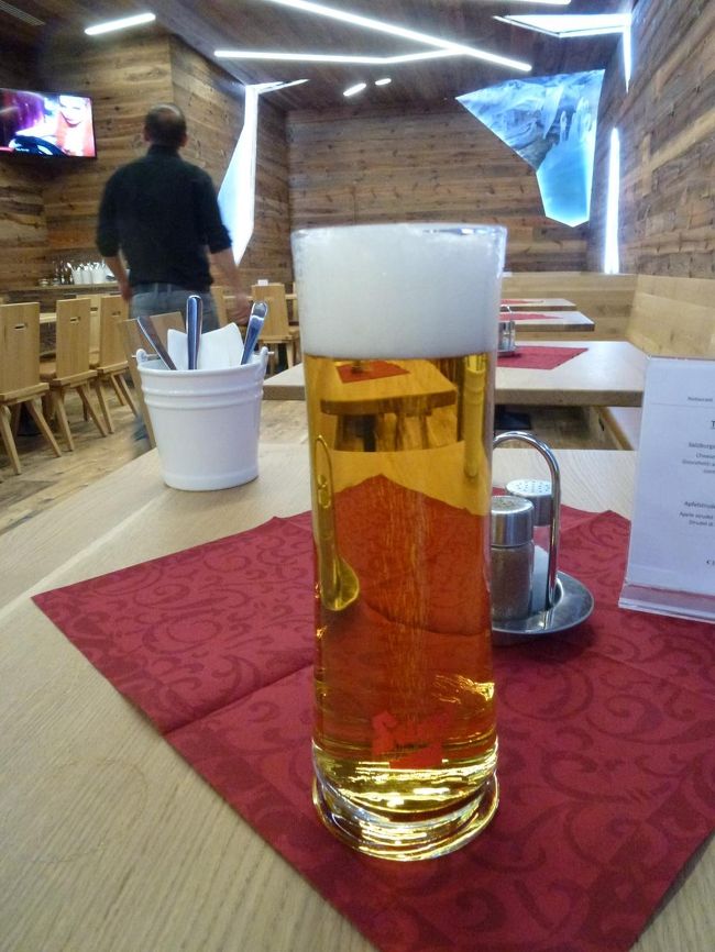 で、、、<br />お昼ごはんのビール