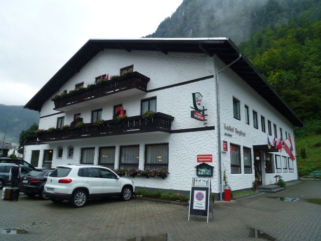 3日間お世話になるガストホフ。<br />船着き場から距離はあるもののバス停のすぐ近くなので便利。