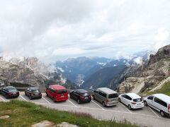 15:20 トレ・チーメのRifugio Auronzoにある駐車場に到着。