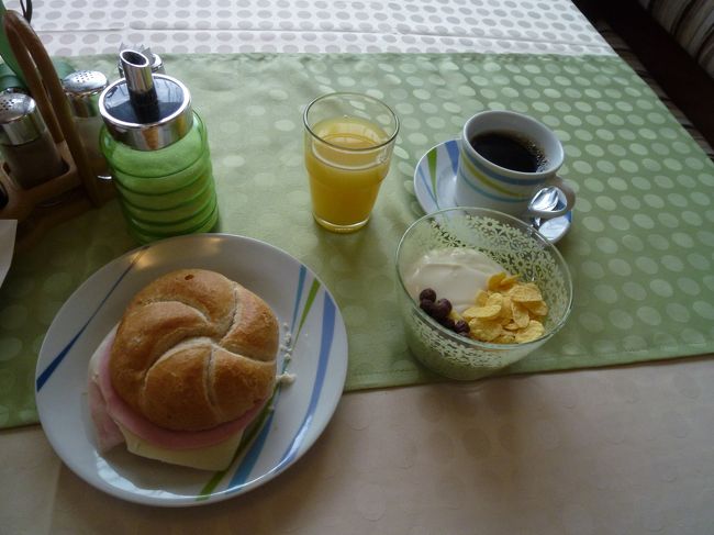 サンドイッチにしました。