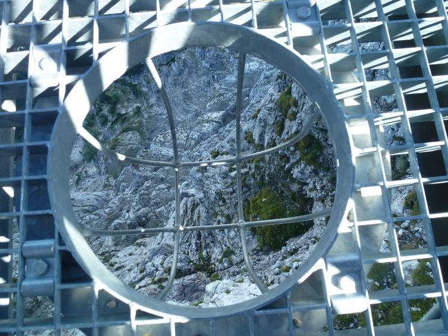 下も見えます。<br />別に怖くないけど？？