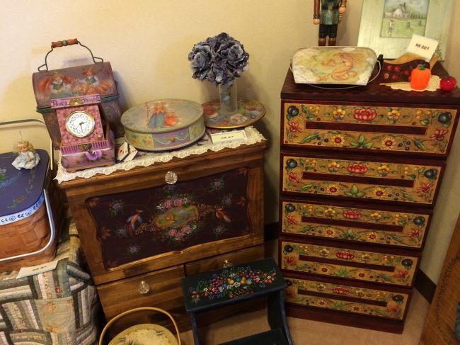 <br />　９月には、横浜の友人のトールペイントの作品展があり、<br /><br />　タイミングよく、見に行く事ができました。