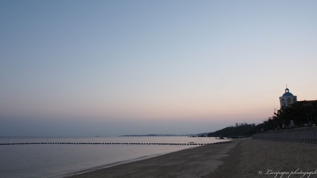 ２日目の朝。<br />一人で海岸を散歩します。<br />とっても気持ちが良い