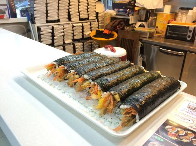 最終日は江南をお散歩！<br />まずは高級キンパッをGET！