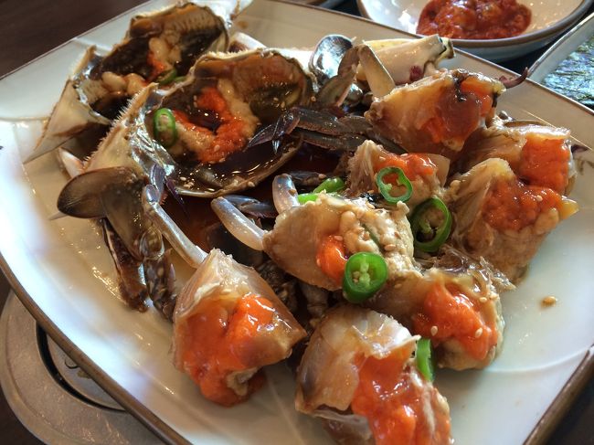 カロスキルとアックジョンをくるくる回って、よく歩いた〜！<br />ランチはカンジャンケジャン！！<br />コッチ@三成洞。<br />とろとろ濃厚ミソが美味しぃ〜♪