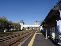 寝坊してから何とか美瑛に到着。
この時点で14時15分でしたが、帰りは意地でもリゾート特急に乗りたいので、滞在時間は50分。
それでもいい風景を撮影してやろうと思います！