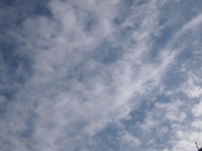 秋晴れの中、出発〜。