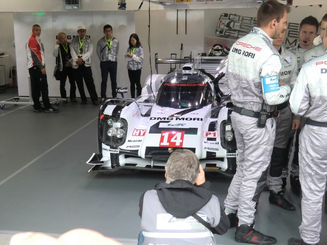 ようやく近付けた、ＬＭＰ１−Ｈクラスのポルシェ１４号車。