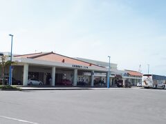 石垣島離島ターミナルです。