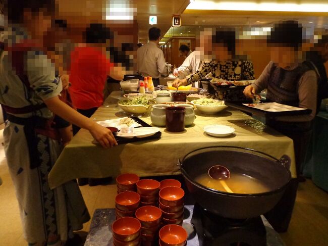 こちらのバイキングメニューは、「和・洋」となってますが、<br />圧倒的に「和」のほうが多かったです。