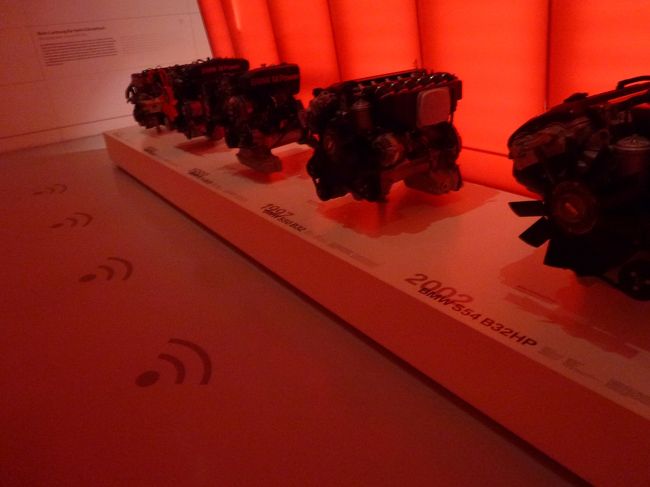 Mパワーのエンジン音がきけます