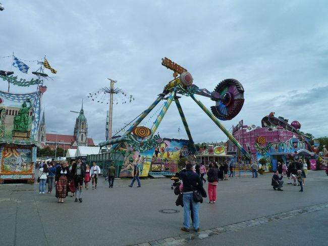 乗り物もあります。