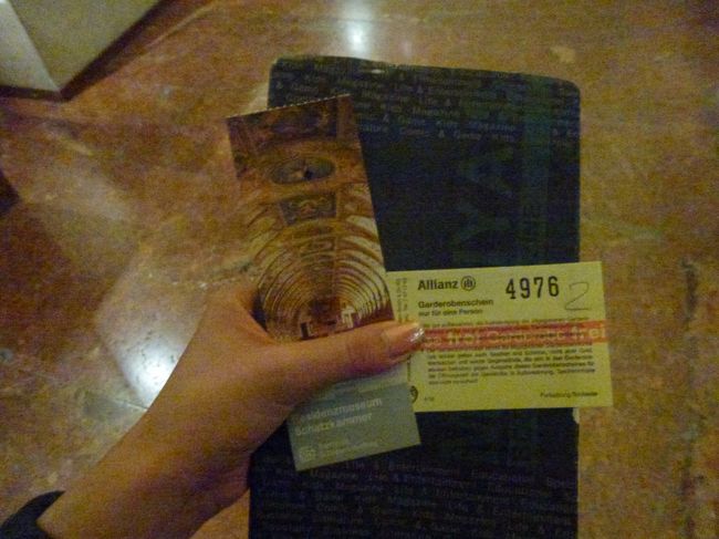 せっかくなので博物館と宝物館両方入ります