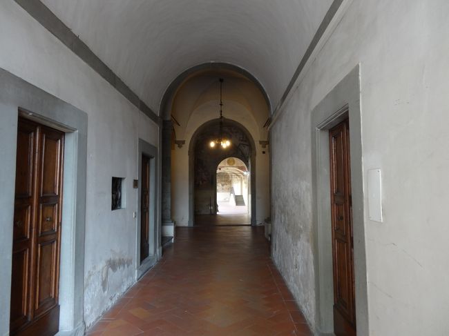 誰もいないので勇気がいりますが<br />私たちが入っていくとベビーカーを押して女性も入ってきました