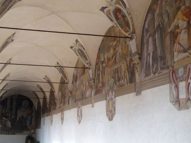 あちこちが芸術ですが<br />この後隣の教会にも行かなきゃ