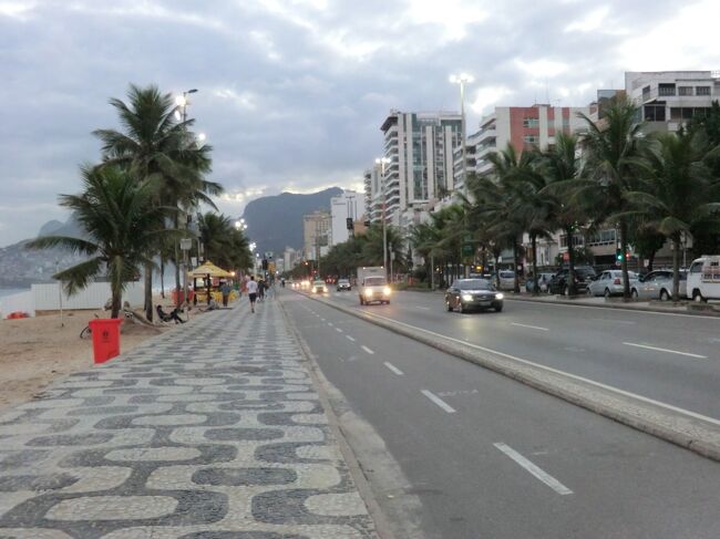 イパネマ海岸通りです<br />イパネマの娘をいっぱい見ました？？？