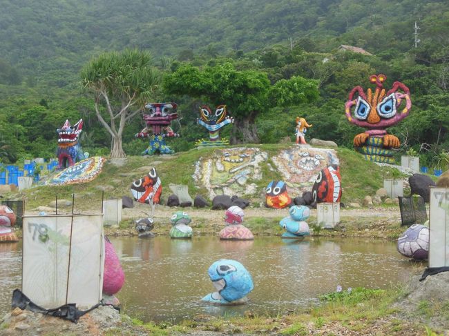 ここは楽しかった。<br /><br />何しろ、たくさんのシーサーがいます。