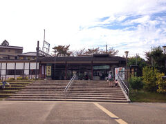 かめバス終点・近鉄吉野線の飛鳥駅に着きました。ここから更に南へ下り、吉野山に向かいます。