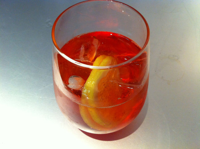 よく分からないのを飲む。