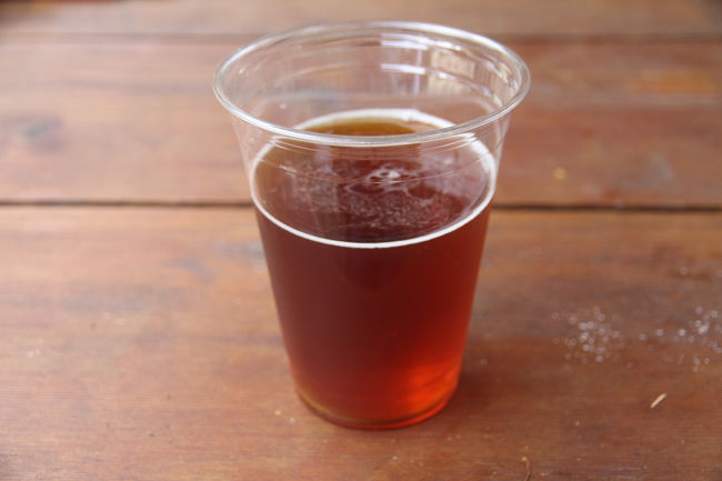 高所恐怖症なので、まずはビールで景気付け。