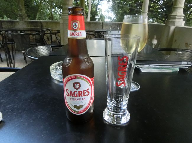 もちろんお供はビール♪<br />これに予想外に巨大なラップを♪<br />