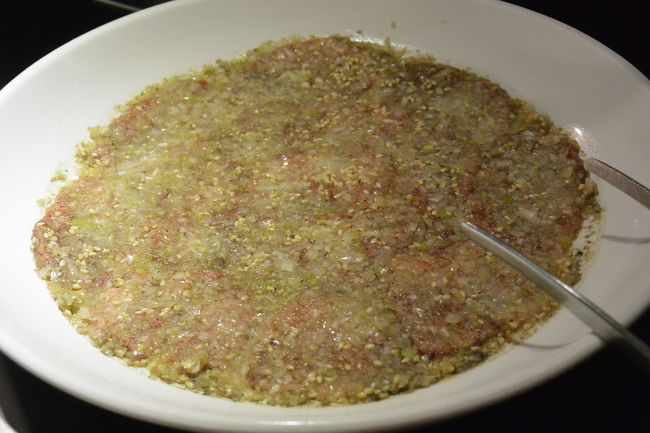 日本の焼き肉屋さん『MANPUKU』のネギタン塩<br /><br />みじん切りのネギがびっちりついていておいしそう！