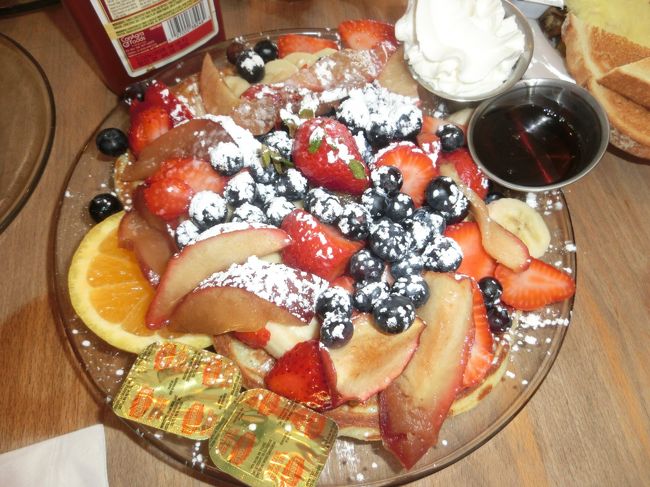 まあ　日本のお店で１，２時間待って値段の高さにがっかりするよりも　ハワイにまで連れてきてもらって　美味しいものを食べさせてくれる　主人には感謝！！<br />娘たちもしっかり食べつくして大満足！！