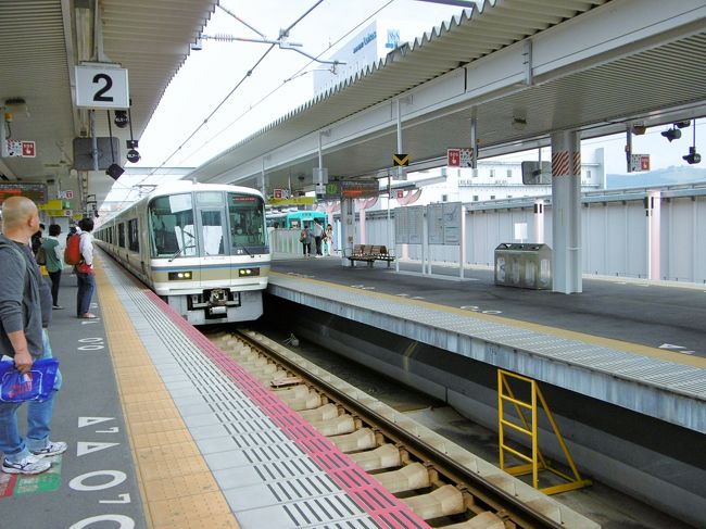 昼頃、大阪行きの快速に乗車。<br /><br />