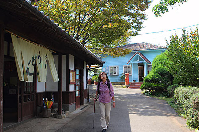 そんなレトロ街を抜けて行くと・・・