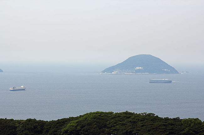 さらにその西側の玄海島。こうしてみると博多湾にはこの能古島も含めて、たくさん島があります。