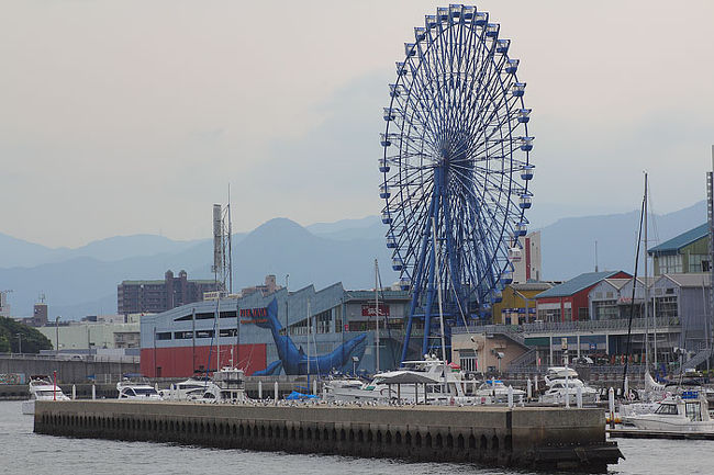 姪浜に近づいてきました。今度機会があったらこの観覧車にも乗ってみましょう。
