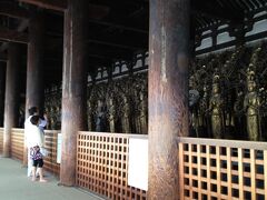 さて、京都
三十三間堂
中は、撮影禁止です（汗）
