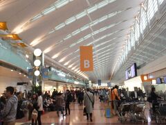 ８：１１に「羽田空港国内線ターミナル」到着。