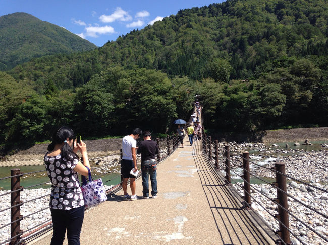少し走って、今日の観光目玉。