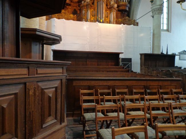 後方は町の有力者の方々用のお席だそうです。