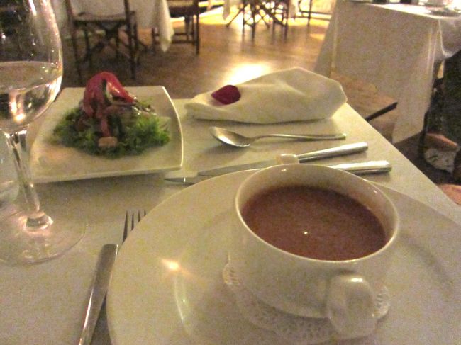 《スープとサラダ》