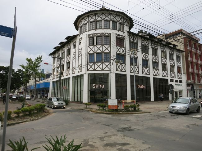 ジョインヴィレには、ドイツ風の建物が多いです。