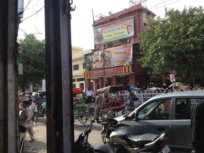 インドのマックって日本のファミレス的な存在みたいです。