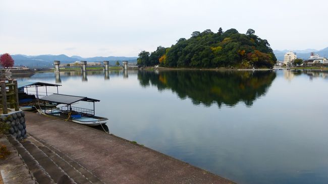 下流方向です。