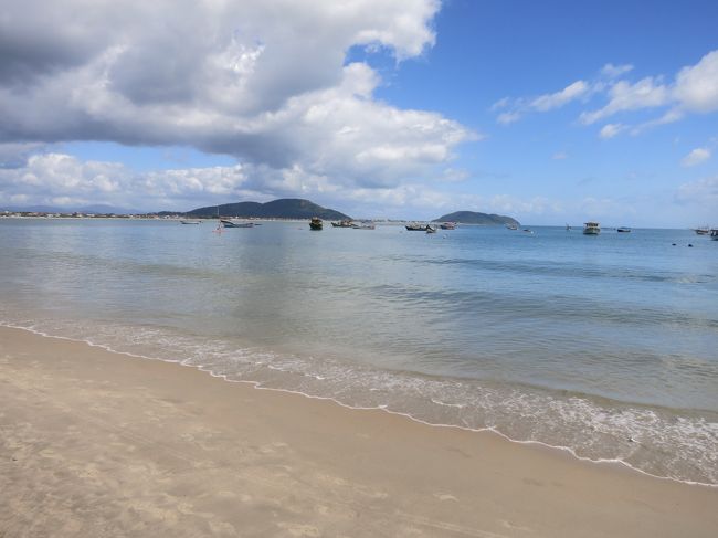 湾曲している真ん中辺り行ってみます。さっきより綺麗です。