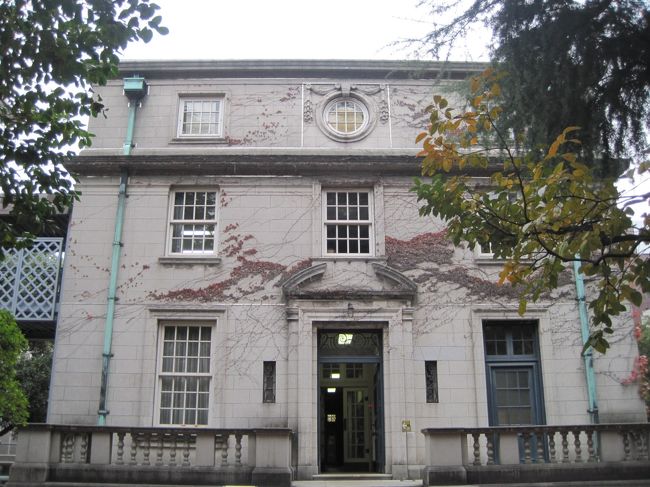 横浜開港記念館で石畳の隙間に足をとられて転んで遊んできました。<br />小学生に見られて、恥ずかしかったです＞＜<br /><br />